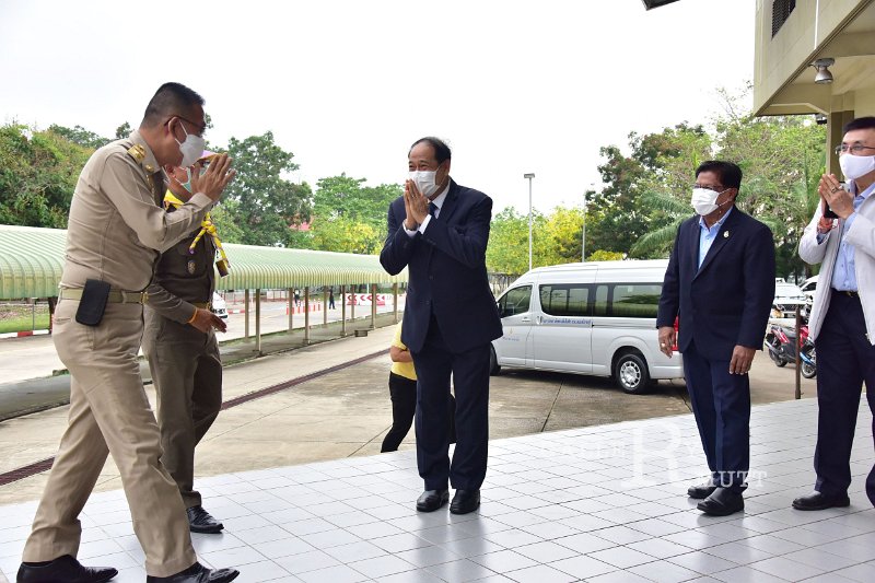 20210426-Governor inspects field hospitals-089.JPG